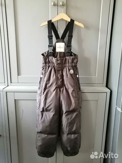 Куртка и брюки Moncler, Италия