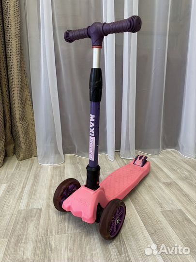 Самокат для девочки