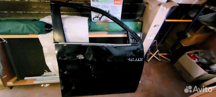 Дверь передняя правая toyota hilux