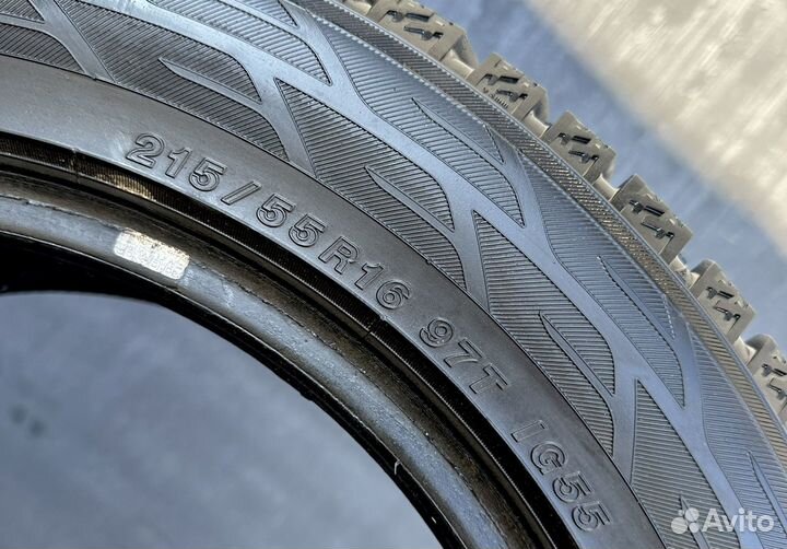 Yokohama Ice Guard Stud IG55 215/55 R16