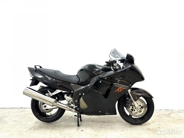 Honda CBR1100XX 2000г. Инжектор. Из Европы