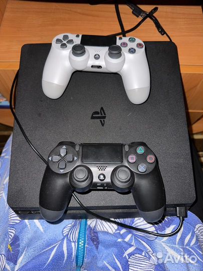 Продам Сони пл4