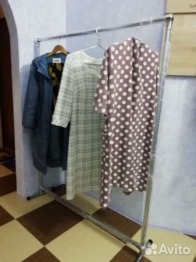 Вешалка напольная