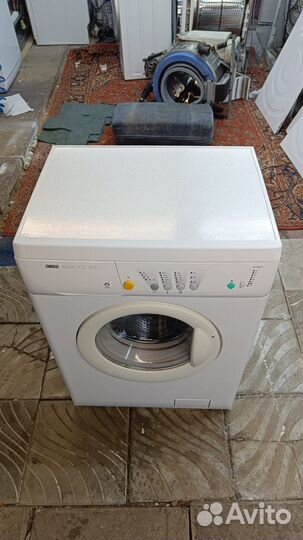 Стиральная машина zanussi