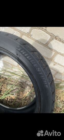 Bridgestone Blizzak Revo GZ 245/40 R18 30V