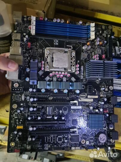 Лот плата + проц 2шт 1366 LGA