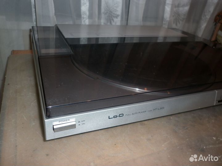 Проигрыватель винила Lo-D (Hitachi) HT-L303 Япония