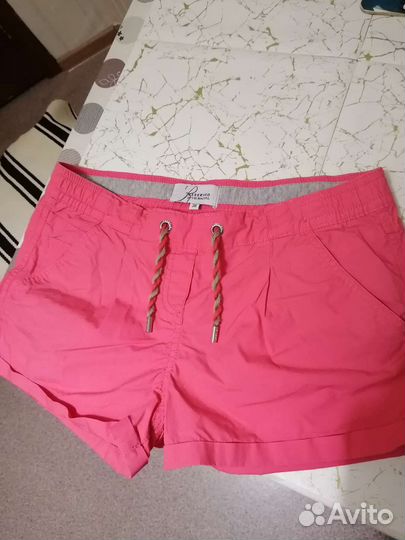 Шорты женские