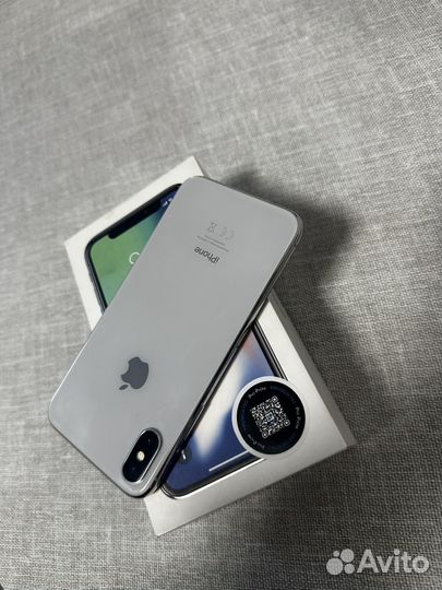 iPhone X, 64 ГБ