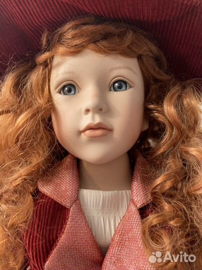 Кукла фарфоровая клеймо