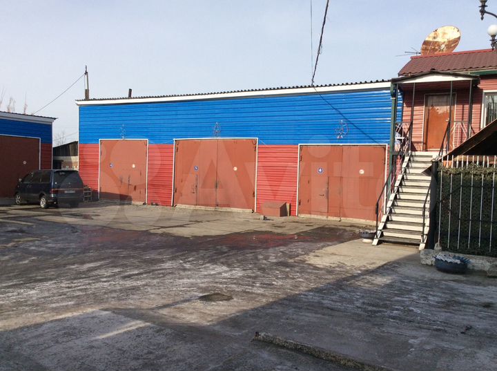 Дом 240 м² на участке 50 сот.