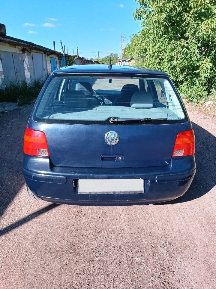 Volkswagen Golf: фото владельца