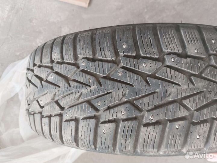 Nokian Tyres Nordman 7 215/60 R17