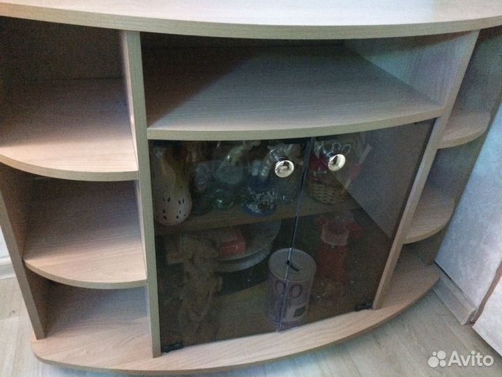 Тумба под телевизор