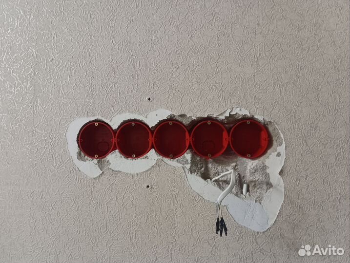 Установка телевизора на стену