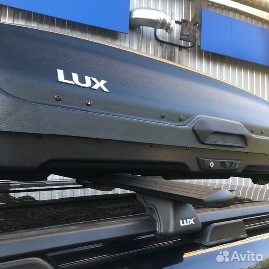 Автобокс багажник на крышу LandCruiser Prado