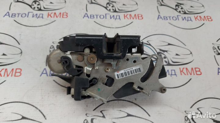 Замок двери передней правой Mercedes Vito W639