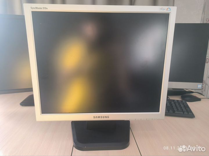 Монитор samsung SyncMaster 910N