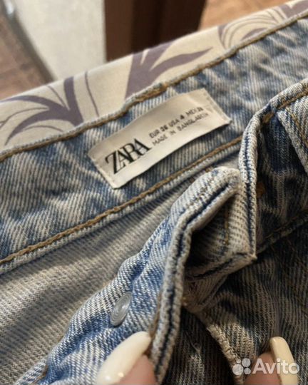 Джинсы zara