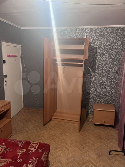 Комната 14 м² в 3-к., 2/9 эт.