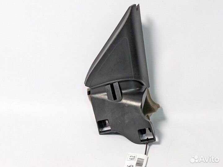 Уголок двери передний правый Vw Jetta 1.6 CLR 2013