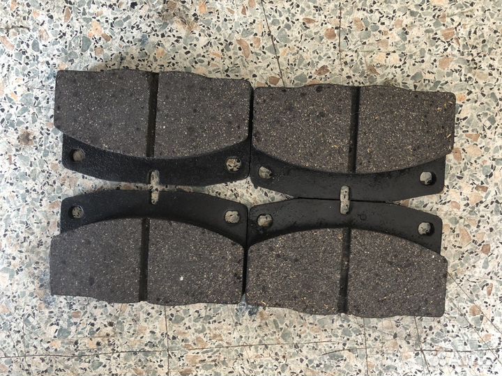 Колодки тормозные на Опель