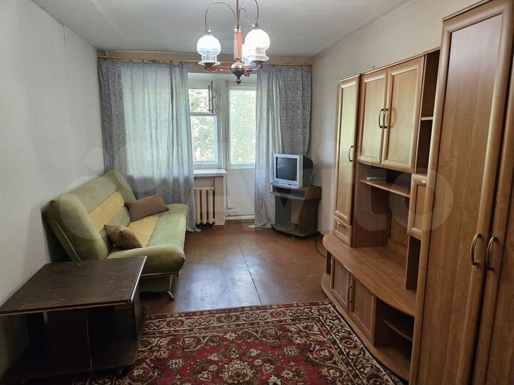 2-к. квартира, 46 м², 3/5 эт.
