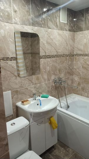 2-к. квартира, 44 м², 1/5 эт.