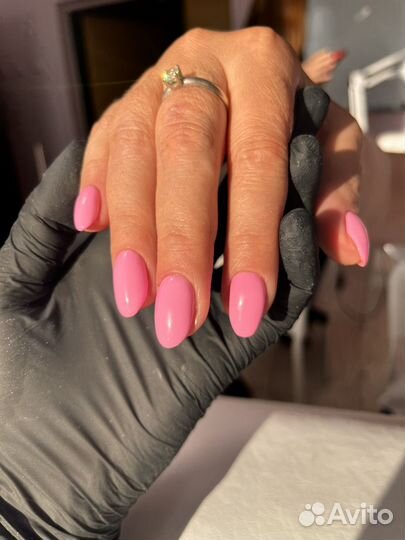 Услуги мастера маникюра и педикюра
