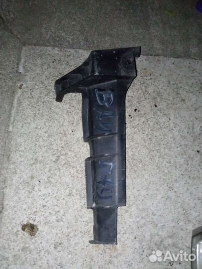 Subaru baja Legacy кронштейн крепления бампера