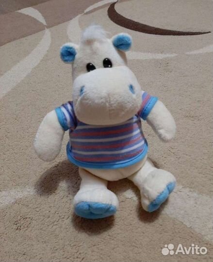 Игрушка бегемот