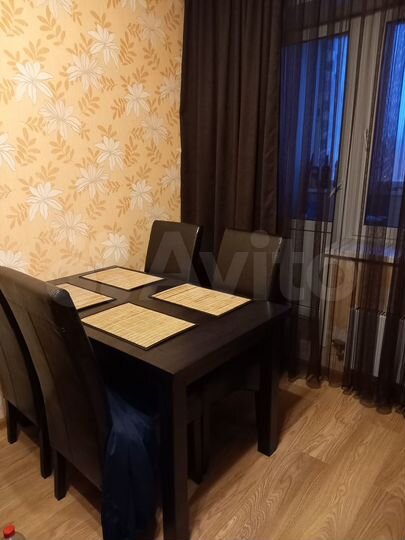 2-к. квартира, 68 м², 4/17 эт.