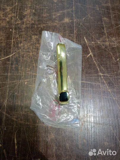 Крючки для одежды