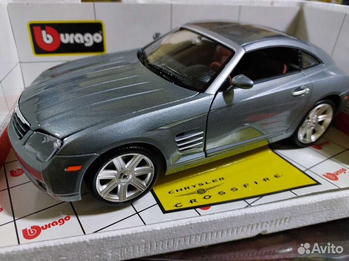 Коллекционная модель Chrysler Crossfire 1:18