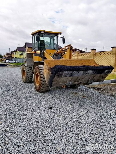 Аренда погрузчика. Погрузчик. услуги погрузчика