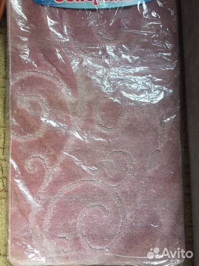 Коврик для ванны и туалета