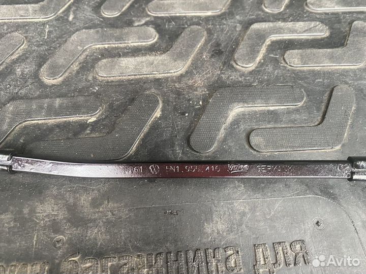 Рычаг счетки стеклоочистителя 5N1955410