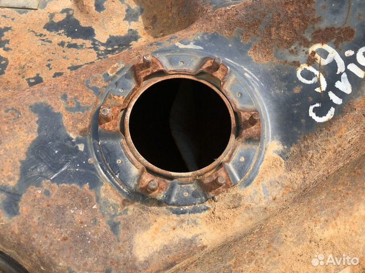 Бак топливный Honda Civic 1988-1991