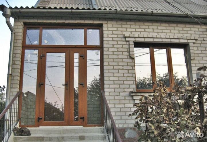 Окна пластиковые с раскладкой и ламинацией