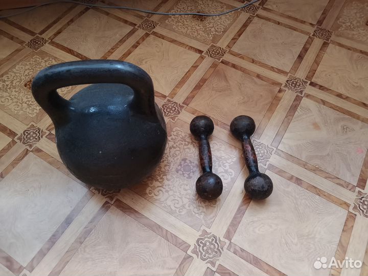 Гиря 16 кг и гантели 1.5 -3000т за всë
