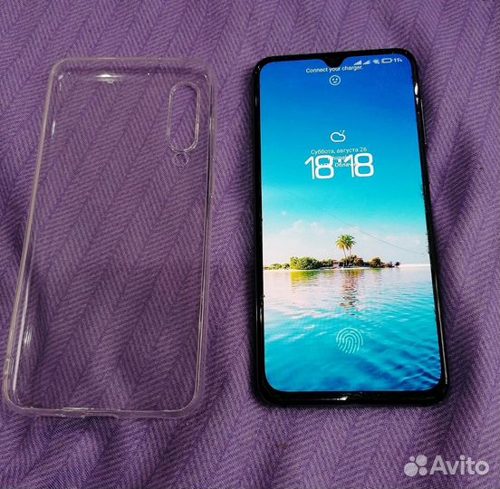 Телефон Xiaomi Mi 9 SE