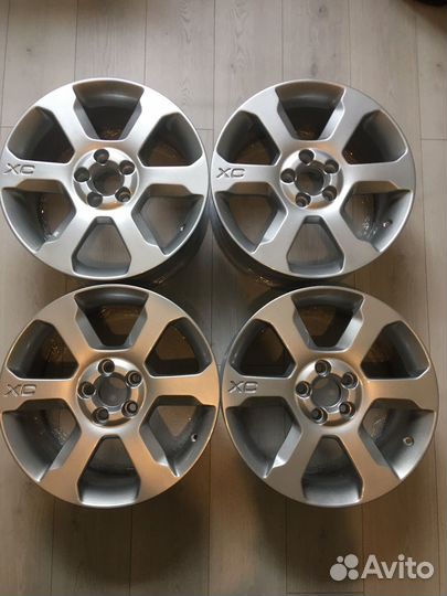 Комплект оригинальных дисков r 17 volvo xc 70