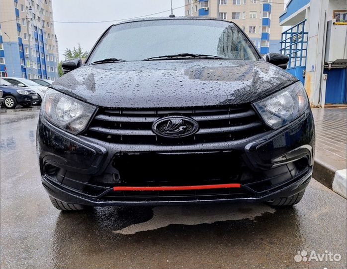 Молдинги бампера granta fl