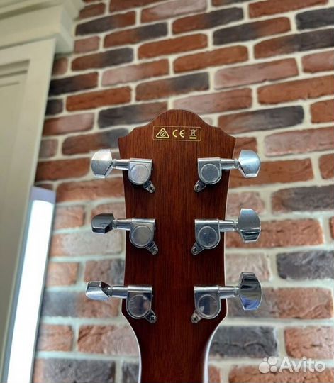 Электроакустическая гитара Ibanez AEG50-DHH