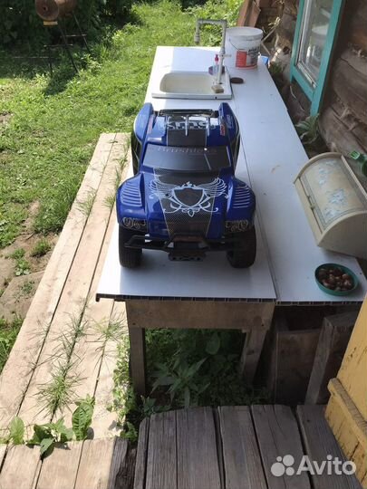 Гоночная машинка