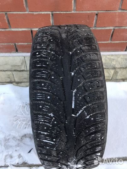 Nokian Tyres Hakkapeliitta 5 235/50 R18
