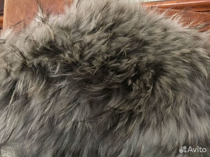 Дубленка женская 42-44 размер