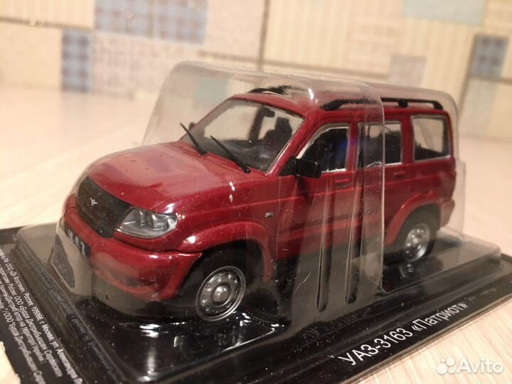 УАЗ-3163, Симбир и пикап, 1:43