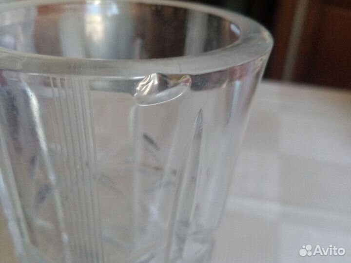 Хрустальные вазы, салатницы, конфетницы