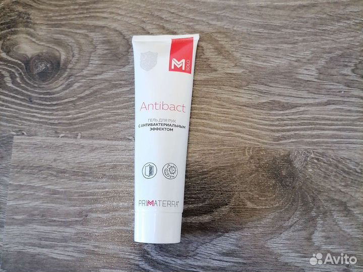 Гель для рук Antibact с антибактериальным эффектом